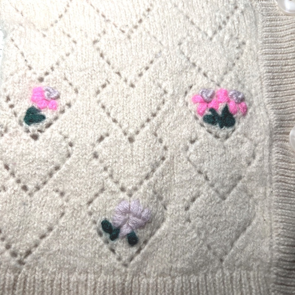 Aqua Cashmere Floral Embroidered Pointelle Heart Cardigan Cream Ivory Medium - Picture 4 of 7
